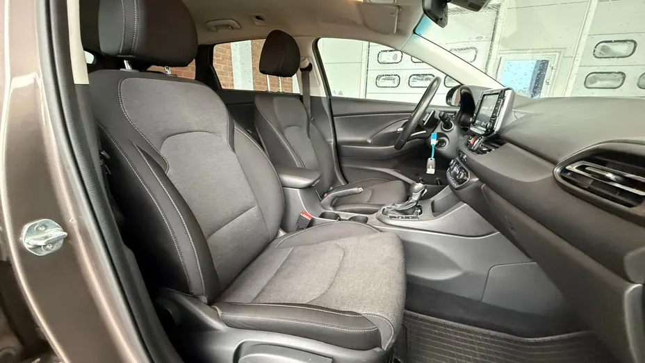 HYUNDAI i30 i30 1.5 T-GDI 48V Comfort DCT