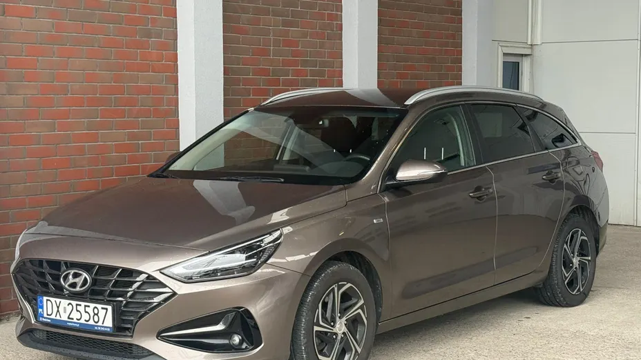 HYUNDAI i30 i30 1.5 T-GDI 48V Comfort DCT