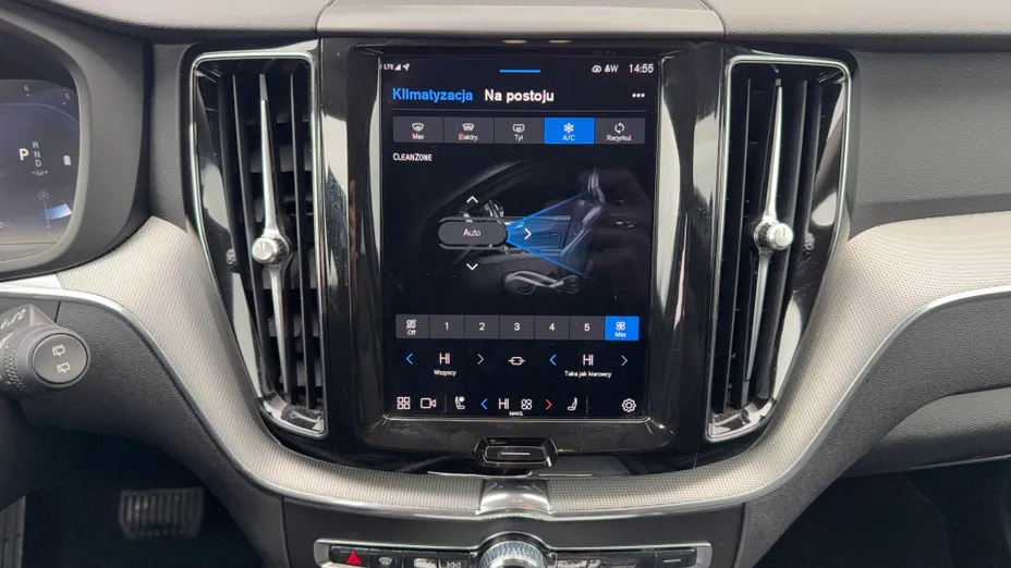 VOLVO XC60 XC60 B4 D AWD Plus Bright aut