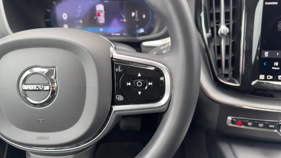 VOLVO XC60 XC60 B4 D AWD Plus Bright aut