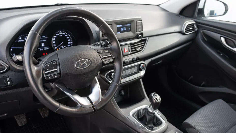 HYUNDAI i30 i30 1.0 T-GDI Modern