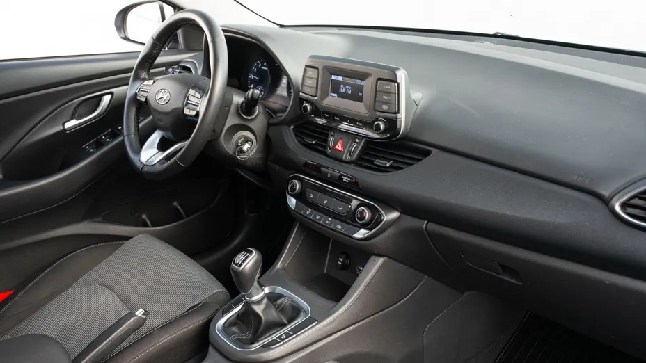 HYUNDAI i30 i30 1.0 T-GDI Modern