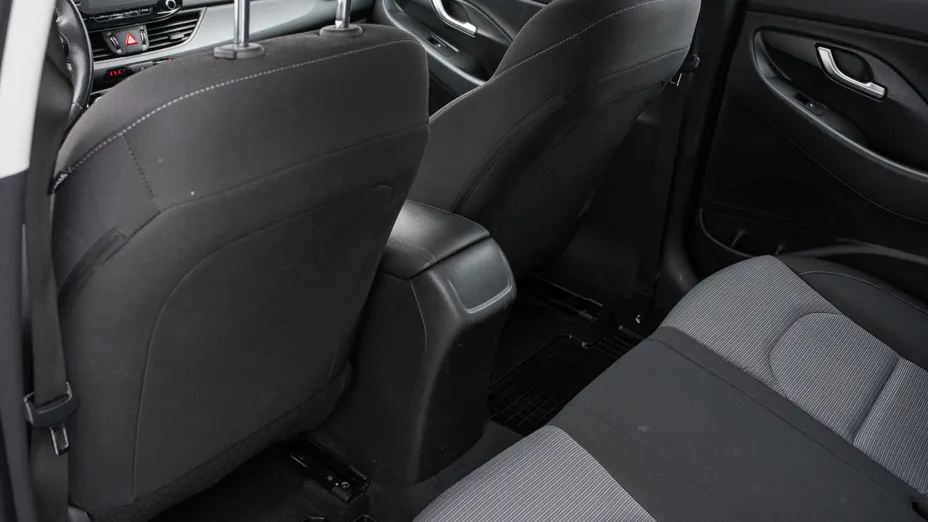 HYUNDAI i30 i30 1.0 T-GDI Modern