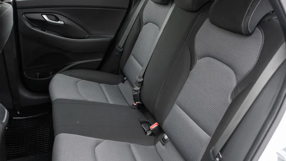 HYUNDAI i30 i30 1.0 T-GDI Modern