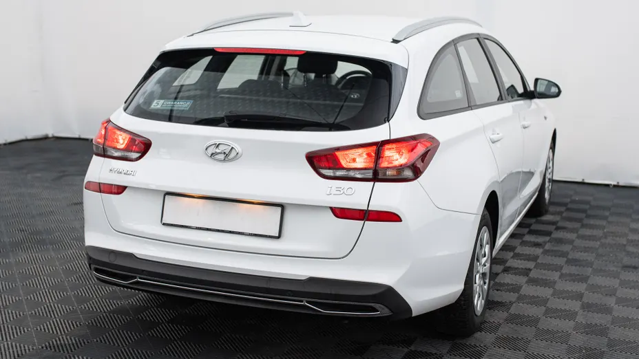 HYUNDAI i30 i30 1.0 T-GDI Modern
