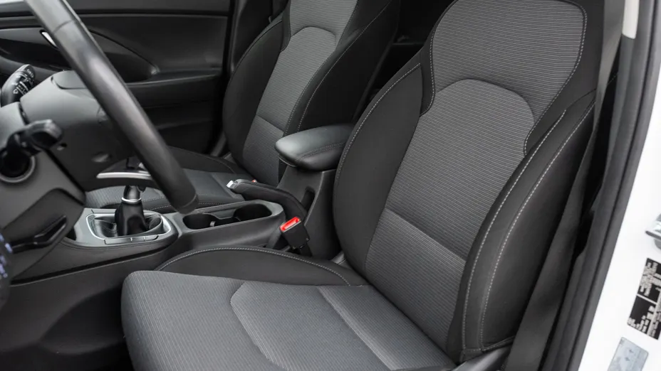 HYUNDAI i30 i30 1.0 T-GDI Modern