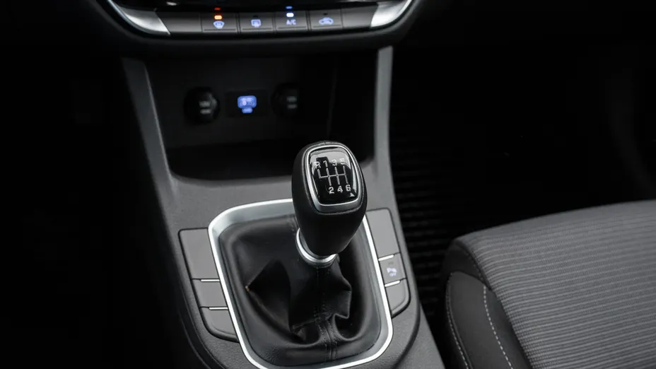 HYUNDAI i30 i30 1.0 T-GDI Modern