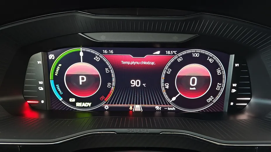 SKODA Superb Superb 1.4 TSI Plug-In Hybrid Sportline DSG