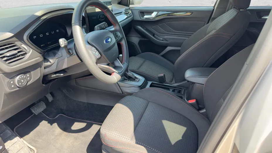 FORD Focus Focus 1.0 EcoBoost mHEV ST-Line X aut