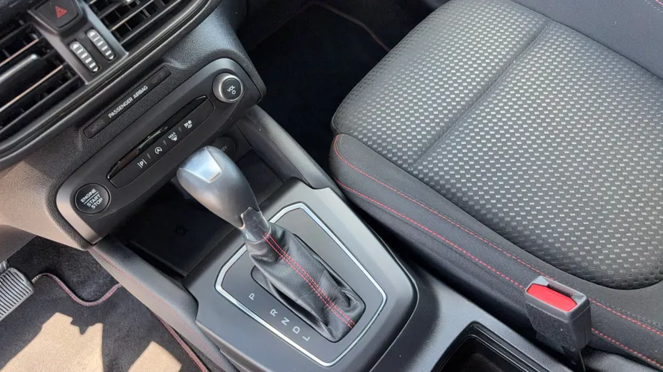FORD Focus Focus 1.0 EcoBoost mHEV ST-Line X aut