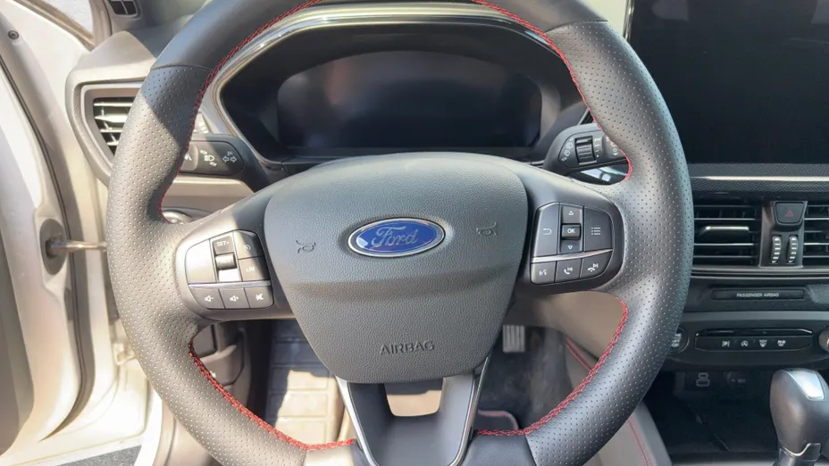FORD Focus Focus 1.0 EcoBoost mHEV ST-Line X aut