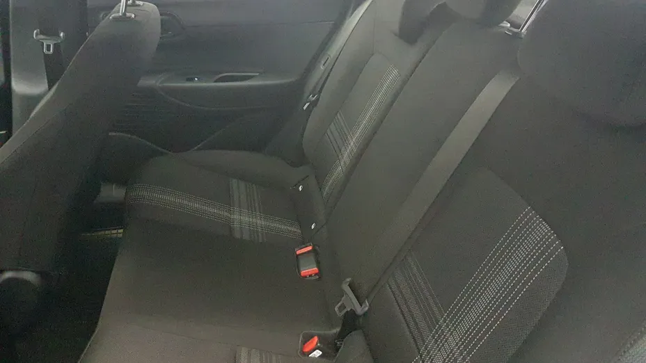 HYUNDAI i20 i20 1.2 Pure