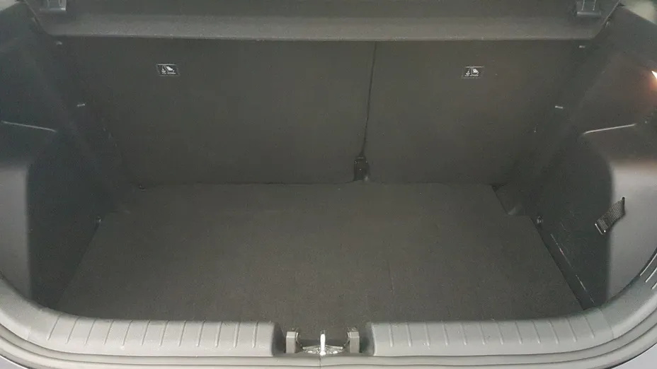 HYUNDAI i20 i20 1.2 Pure