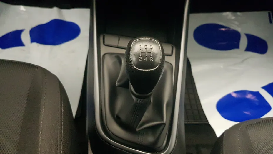 HYUNDAI i20 i20 1.2 Pure