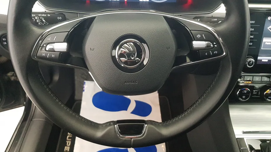 SKODA Superb Superb 2.0 TDI SCR Ambition DSG