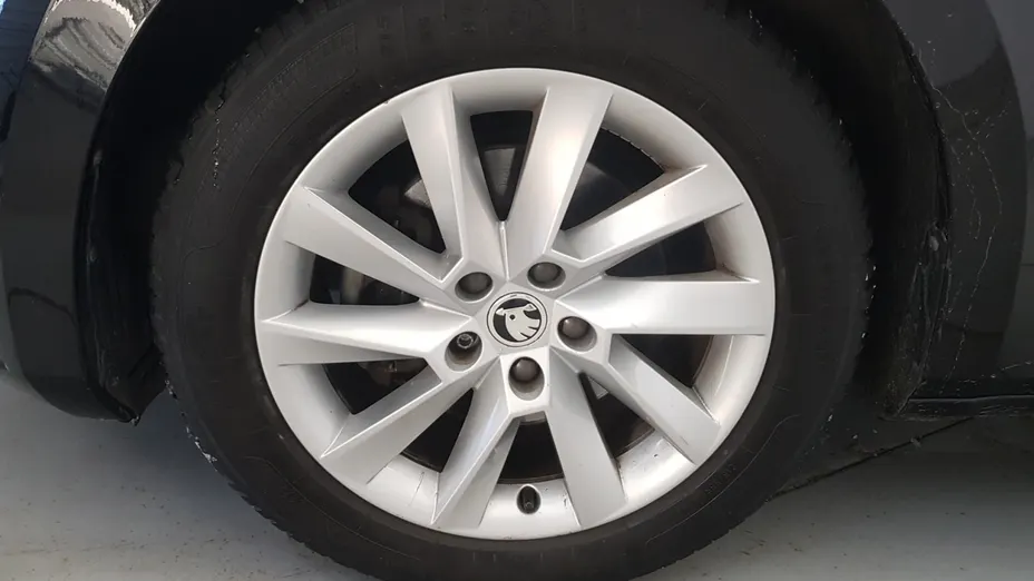 SKODA Superb Superb 2.0 TDI SCR Ambition DSG