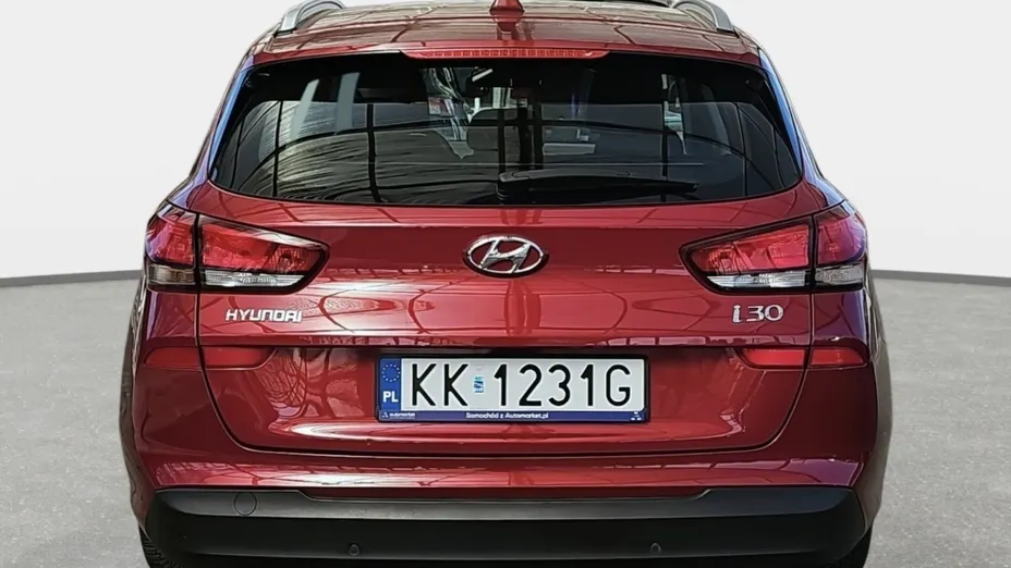 HYUNDAI i30 i30 1.5 DPI Classic +