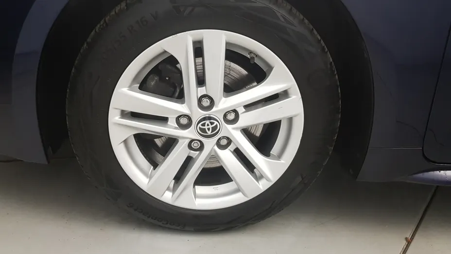 TOYOTA Corolla Corolla 2.0 Hybrid Comfort