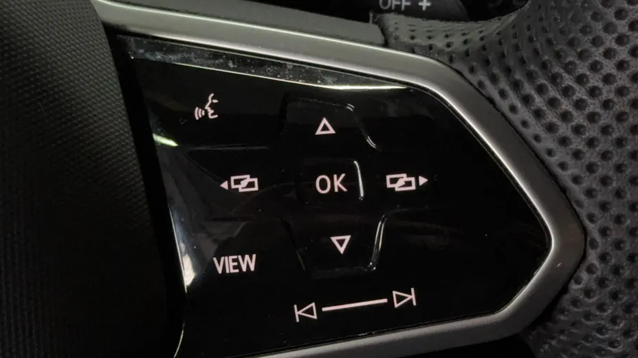 VOLKSWAGEN T-ROC T-ROC 1.5 TSI R-Line DSG