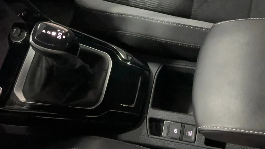 VOLKSWAGEN T-ROC T-ROC 1.5 TSI R-Line DSG