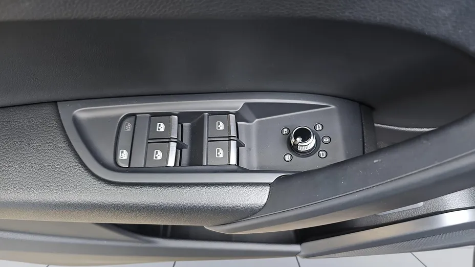 AUDI Q5 Q5 40 TDI mHEV Quattro S Line S tronic