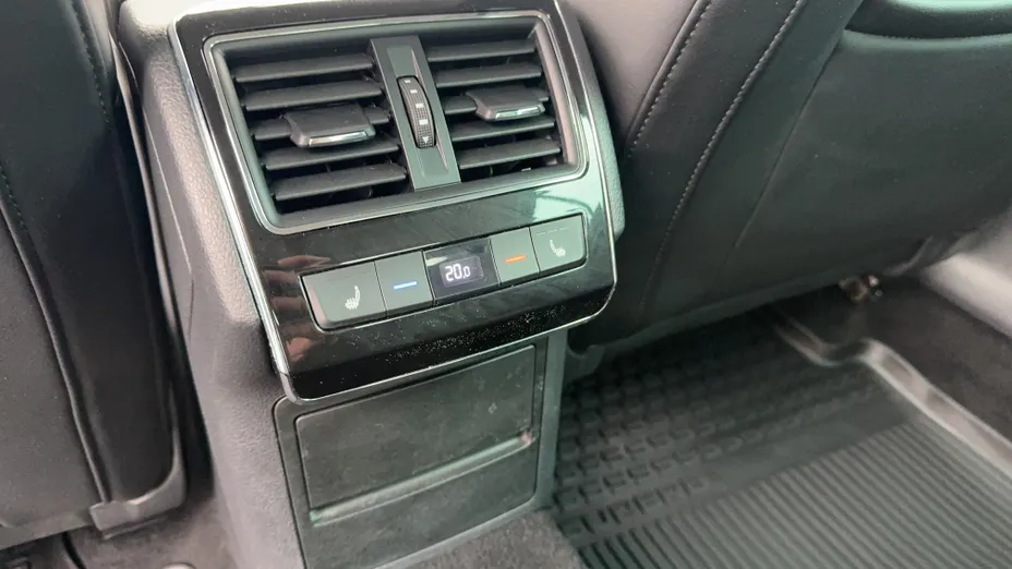 SKODA Superb Superb 2.0 TSI 4x4 L&K DSG