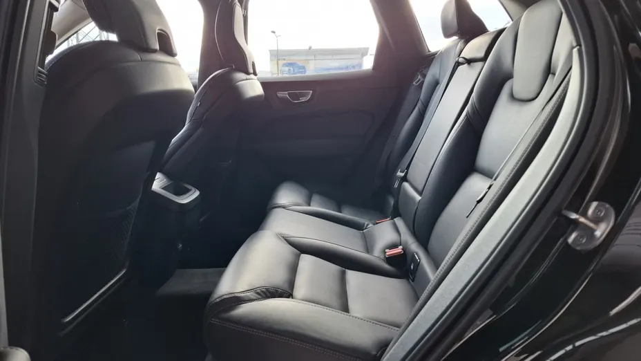 VOLVO XC60 XC60 B4 D Plus Bright aut