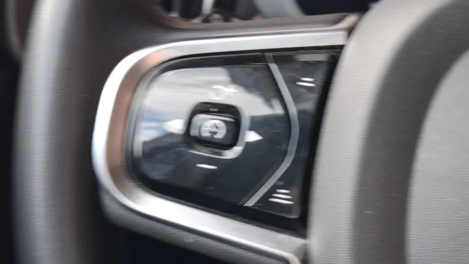 VOLVO XC60 XC60 B4 D Plus Bright aut