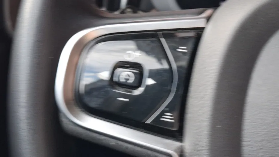 VOLVO XC60 XC60 B4 D Plus Bright aut