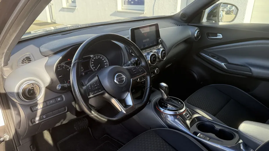 NISSAN Juke Juke 1.0 DIG-T N-Connecta DCT