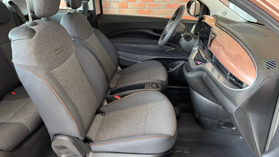 FIAT 500 500 3+1 42 kWh Icon