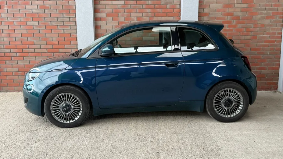 FIAT 500 500 3+1 42 kWh Icon