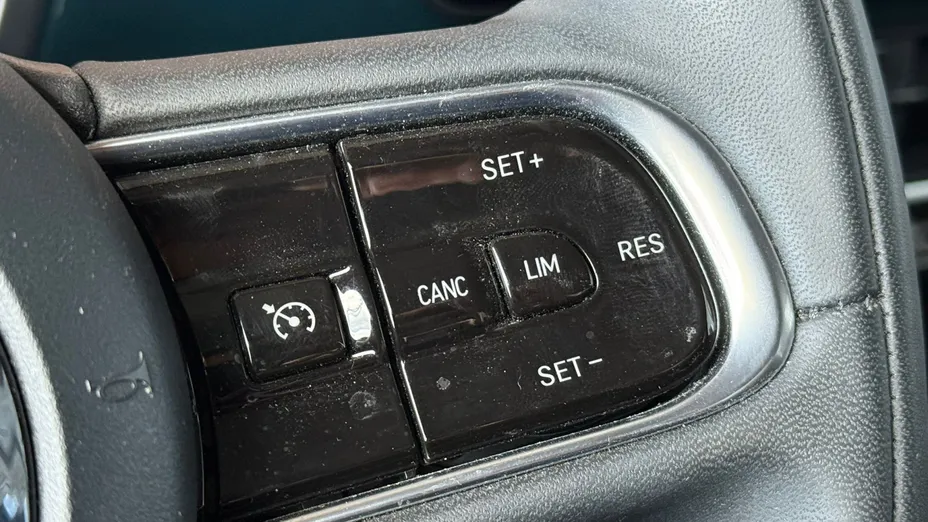 FIAT 500 500 3+1 42 kWh Icon