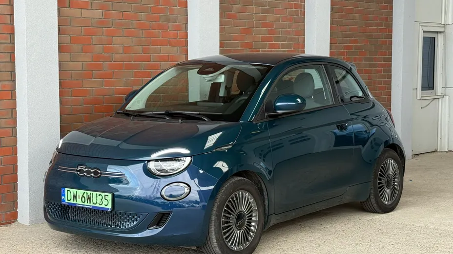 FIAT 500 500 3+1 42 kWh Icon
