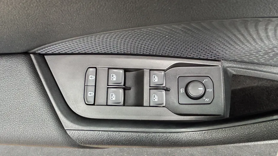 SKODA Octavia Octavia 1.5 TSI e-Tec Ambition DSG