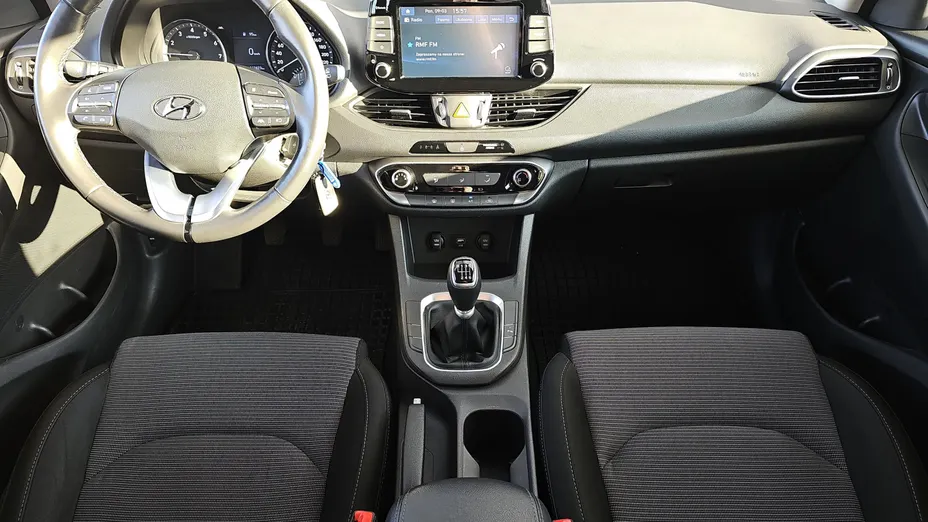 HYUNDAI i30 i30 1.0 T-GDI Modern