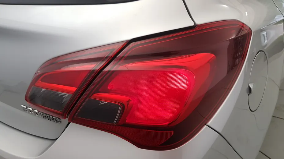 OPEL Corsa Corsa 1.4 LPG Enjoy