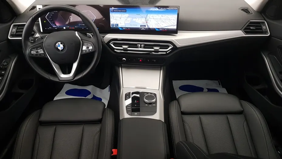 BMW Seria 3 318i aut