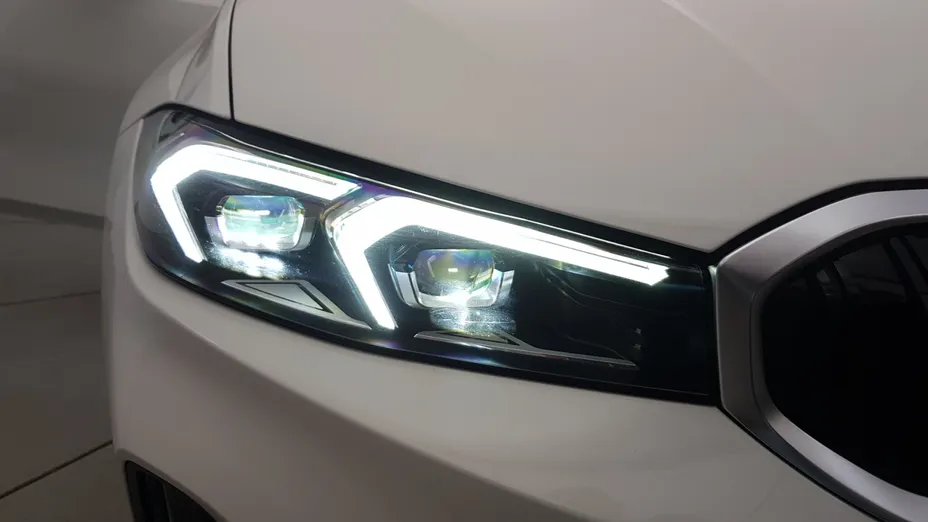 BMW Seria 3 318i aut