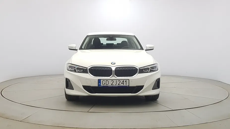 BMW Seria 3 318i aut
