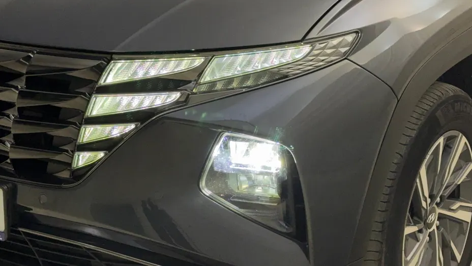 HYUNDAI Tucson Tucson 1.6 T-GDi HEV Executive Final Edition 2WD