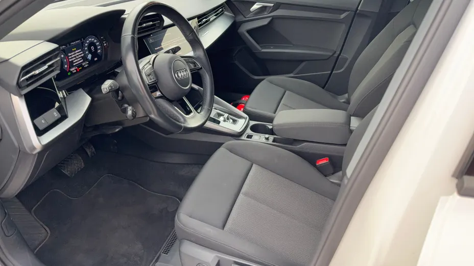 AUDI A3 A3 30 TFSI mHEV S tronic