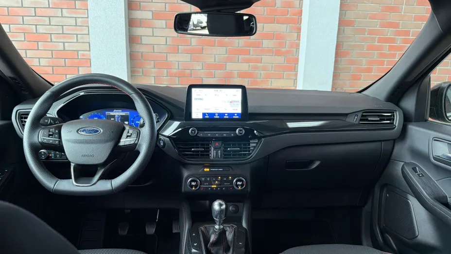 FORD Kuga Kuga 1.5 EcoBoost FWD ST-Line