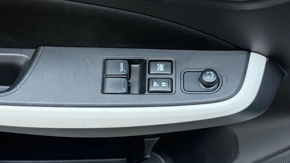 SUZUKI Swift Swift 1.2 Dualjet SHVS Premium