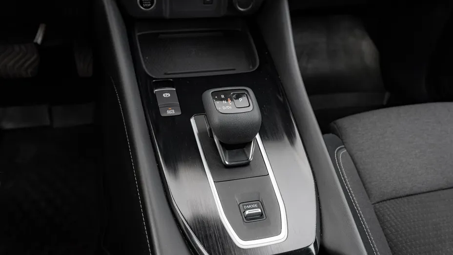 NISSAN Qashqai Qashqai 1.3 DIG-T mHEV Premiere Edition Xtronic