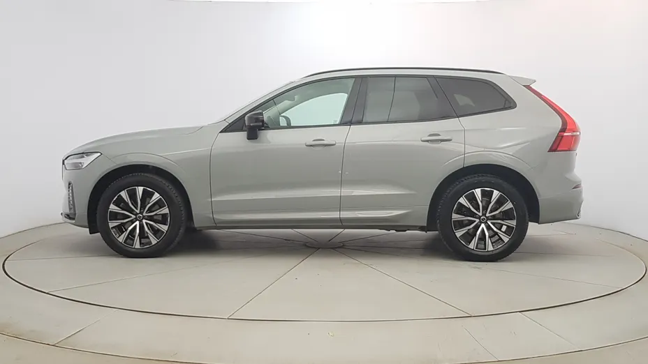 VOLVO XC60 XC60 B5 B AWD Plus Dark aut