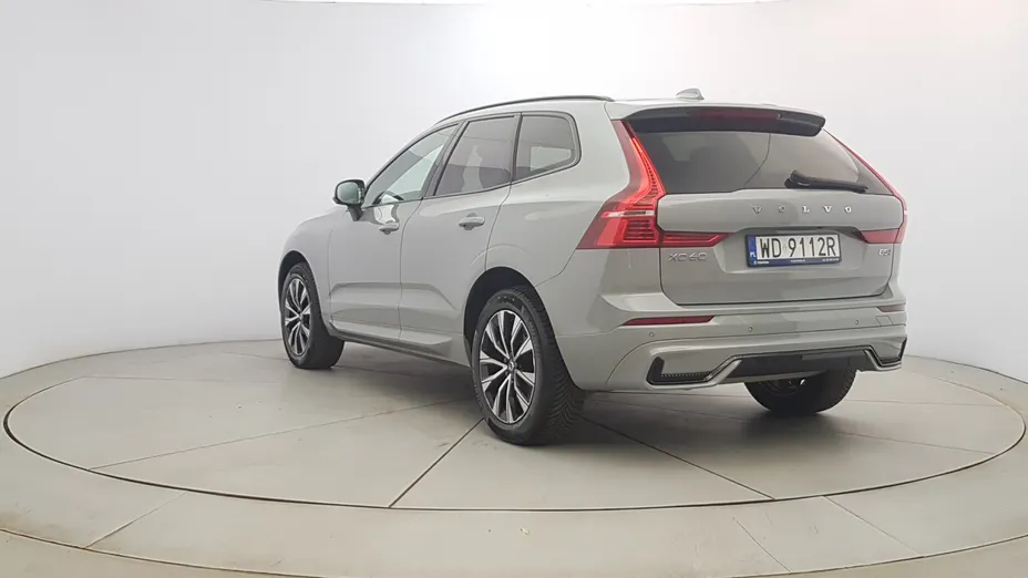VOLVO XC60 XC60 B5 B AWD Plus Dark aut