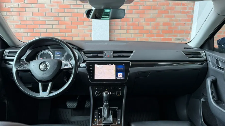 SKODA Superb Superb 2.0 TDI L&K DSG