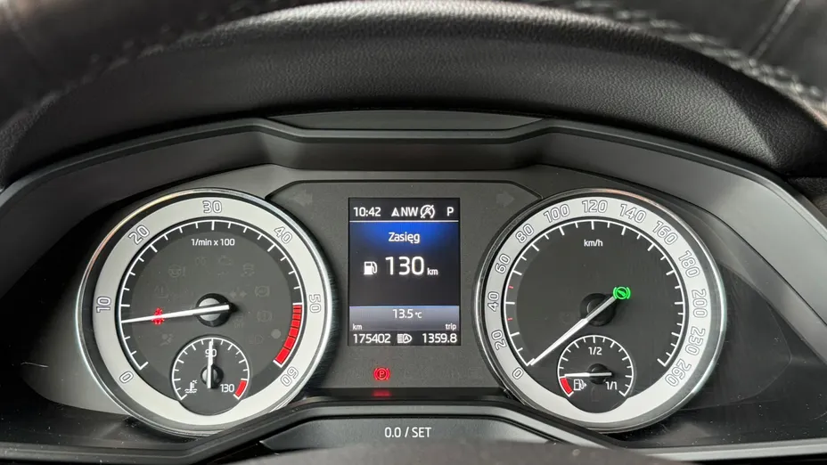 SKODA Superb Superb 2.0 TDI L&K DSG