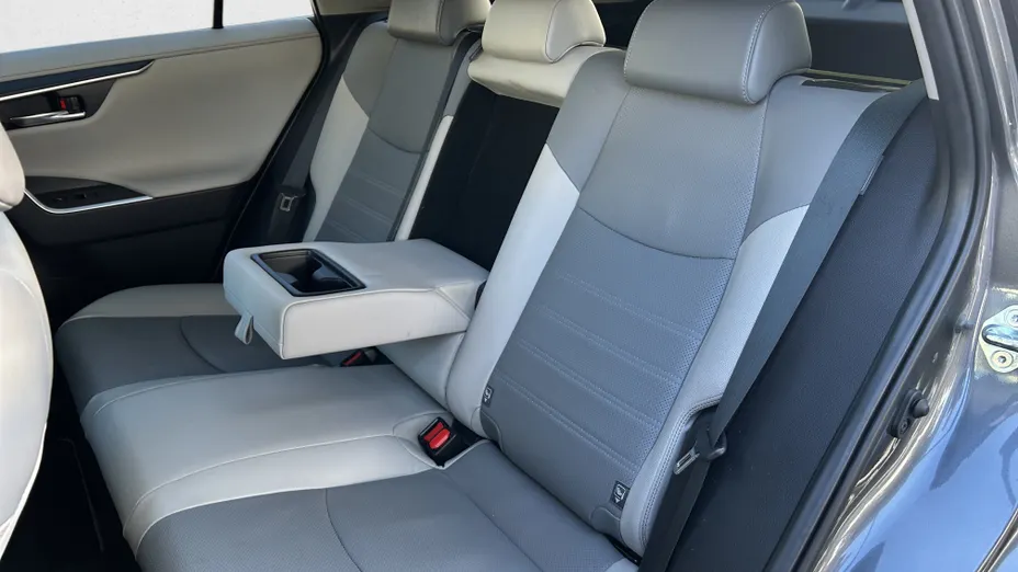 TOYOTA RAV4 RAV4 2.5 Hybrid Executive 4x4